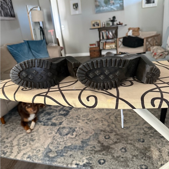 Doc Marten Hurston Boots - Picture 2 of 5